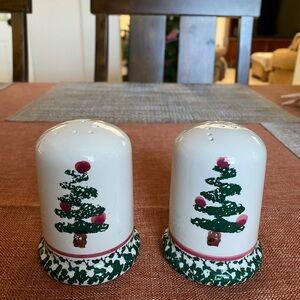 Vintage Festive Christmas Tree Salt and Pepper Shakers Ceramic 4”